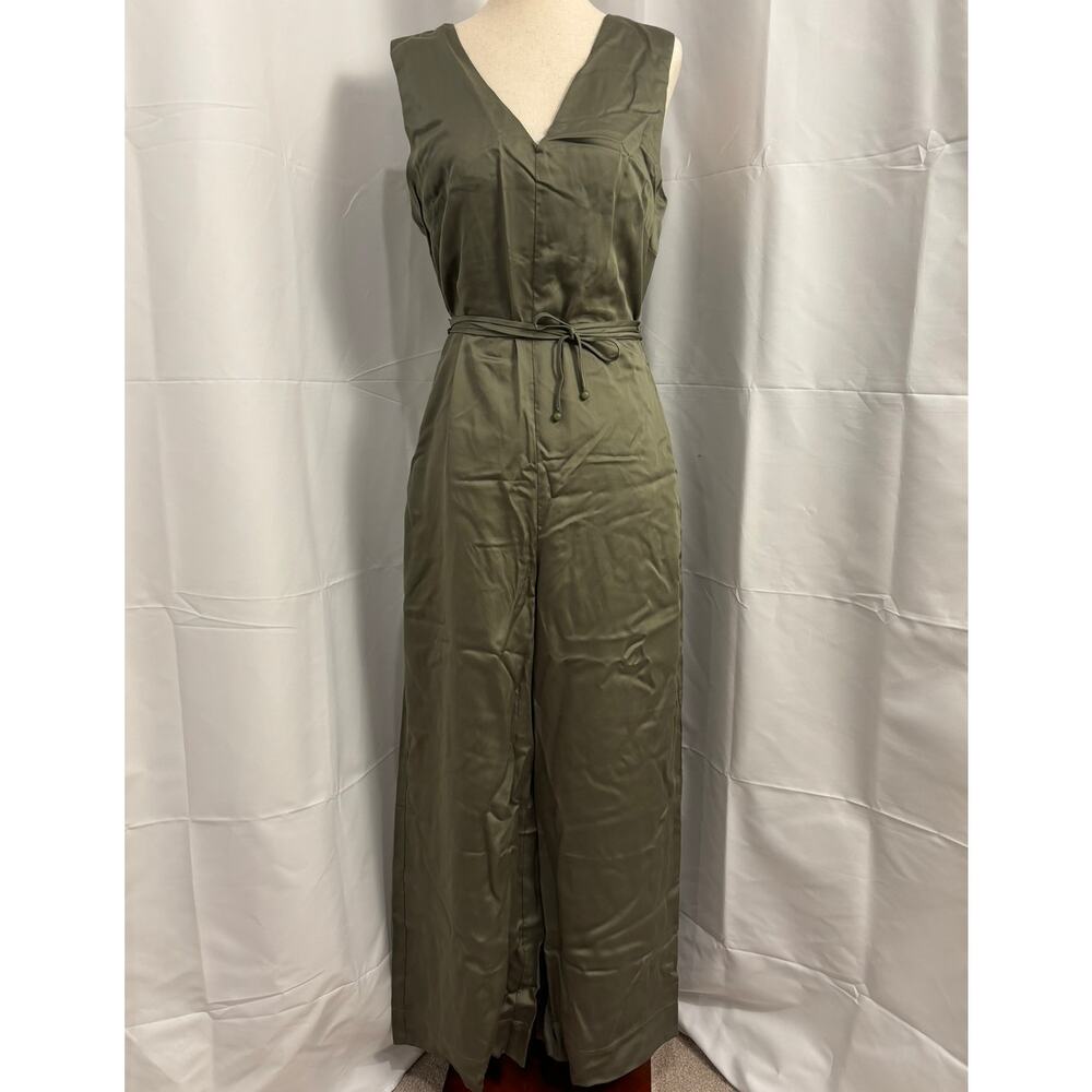 NWT Ettitude Sateen Jumpsuit - Moss - S